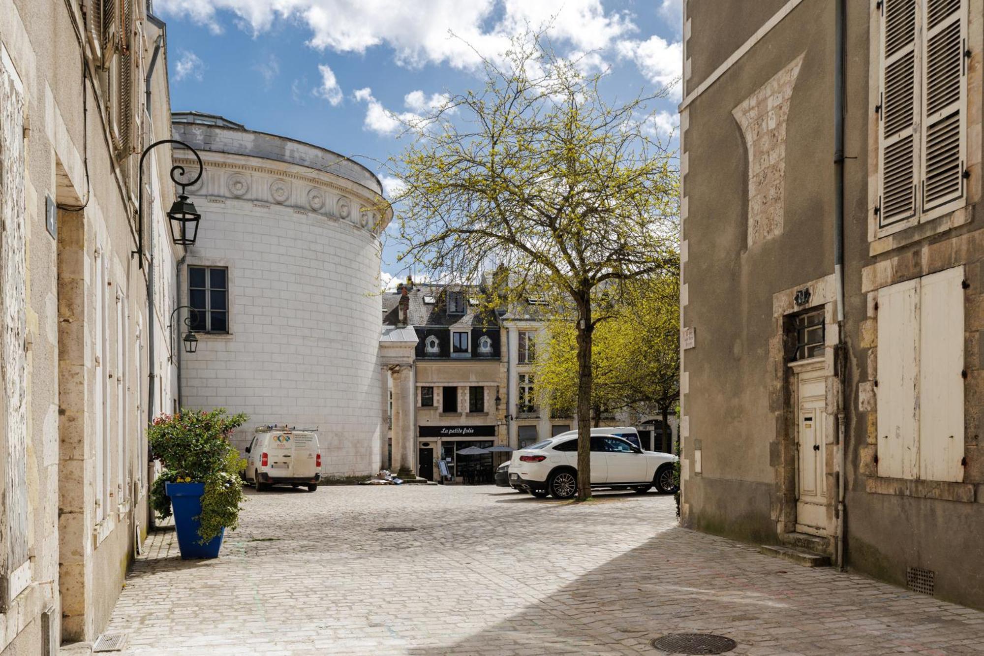 Hotel Cloitre - Entree Autonome, Reception En Ligne - Encore Mieux Orlean Zewnętrze zdjęcie